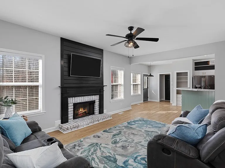 1026 Watauga Ct — Photo 7