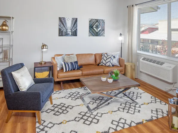 The Tennyson At Crescent Village