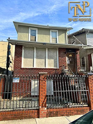 Sold by Top Nest Inc. | media 1