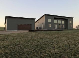 10790 Halle Rae Ln, Belle Fourche, SD 57717