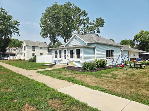 500 Garfield St, Centerville, SD 57014