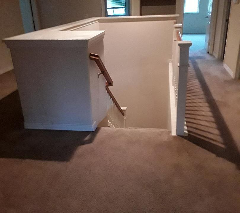 2nd image of 5625 Treasure Dr