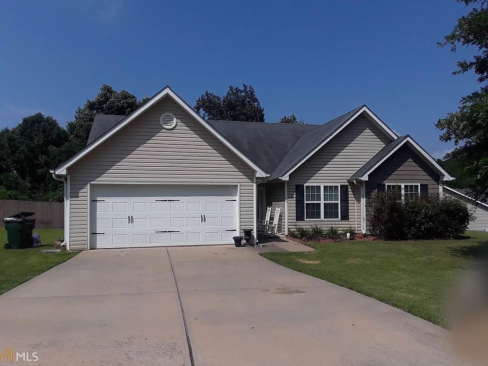 1st image of 50 Riverhill Dr SW