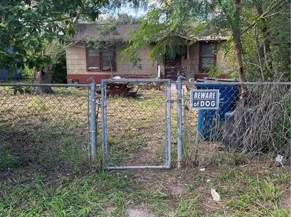 300 S Miramar Dr, Rio Hondo, TX 78583