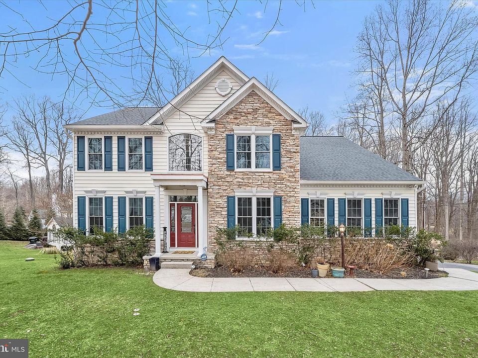 1st image of 3012 Mullineaux Ln