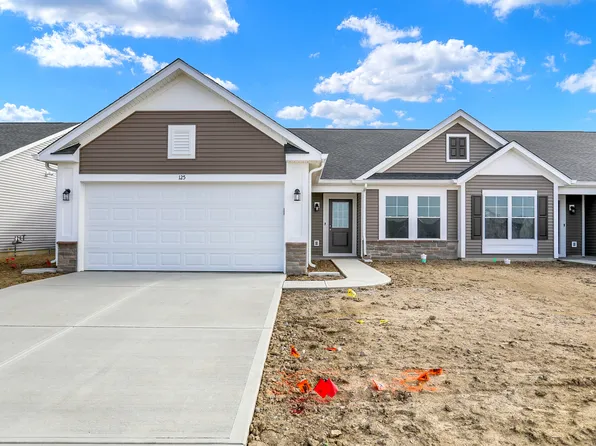 125 Maxim Ct, Cumberland, IN 46229