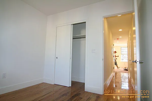 Rented by aptsandlofts.com | media 46