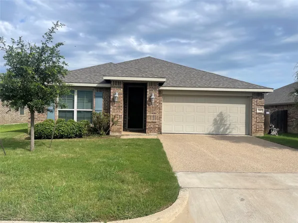 3105 Paint Horse Dr, Waco, TX 76706