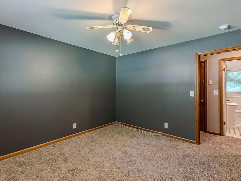 3920 Cliftondale Pl — Photo 14