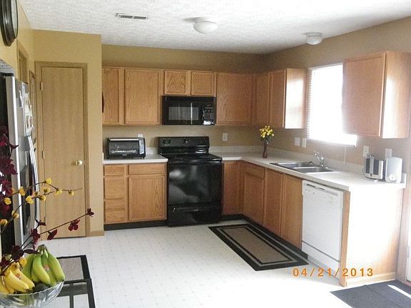 4th image of 6069 Treaty Ln