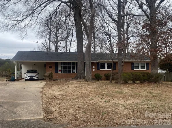 2344 Old Field Rd, Gastonia, NC 28056