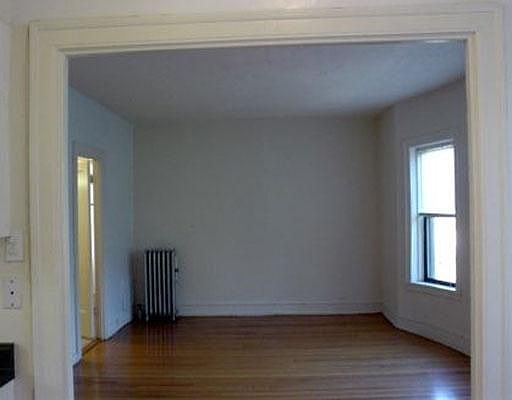 2nd image of 5558 N Lakewood Ave APT 3K
