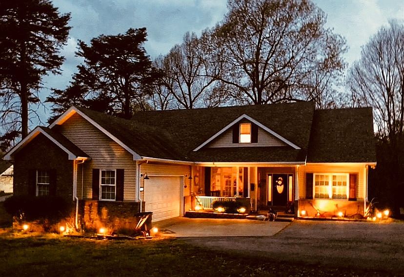 Exterior photo at night 