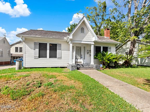 2nd image of 106 Seville Blvd