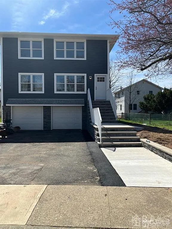 36 Van Buren Ave photo 1