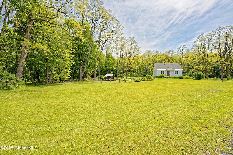 3rd image of 366 Conley Road