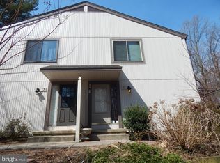 75 Dendron Ct, Baltimore, MD 21234