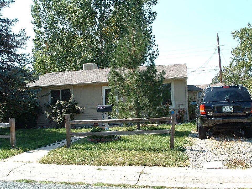 2nd image of 4001 S Grove St