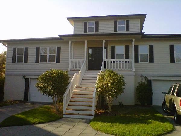 1st image of 1422 S Jetties Ct