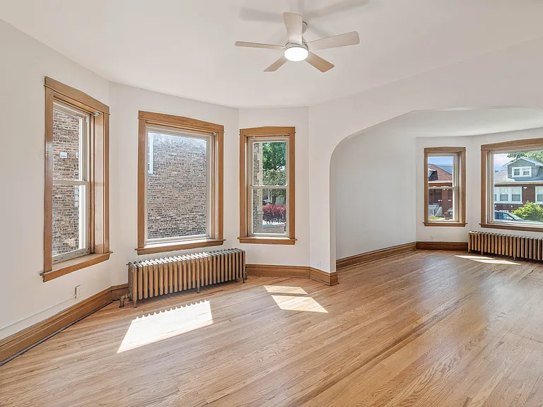 4912 W Cornelia Ave #1 — Photo 3