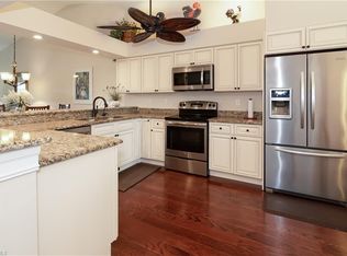 496 Veranda Way APT F203, Naples, FL 34104