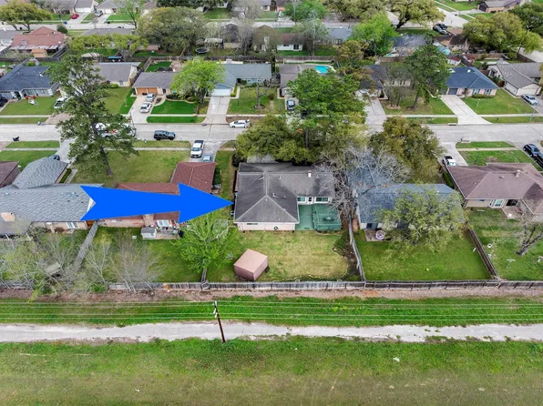 3419 Acorn Springs Ln, Spring, TX 77389