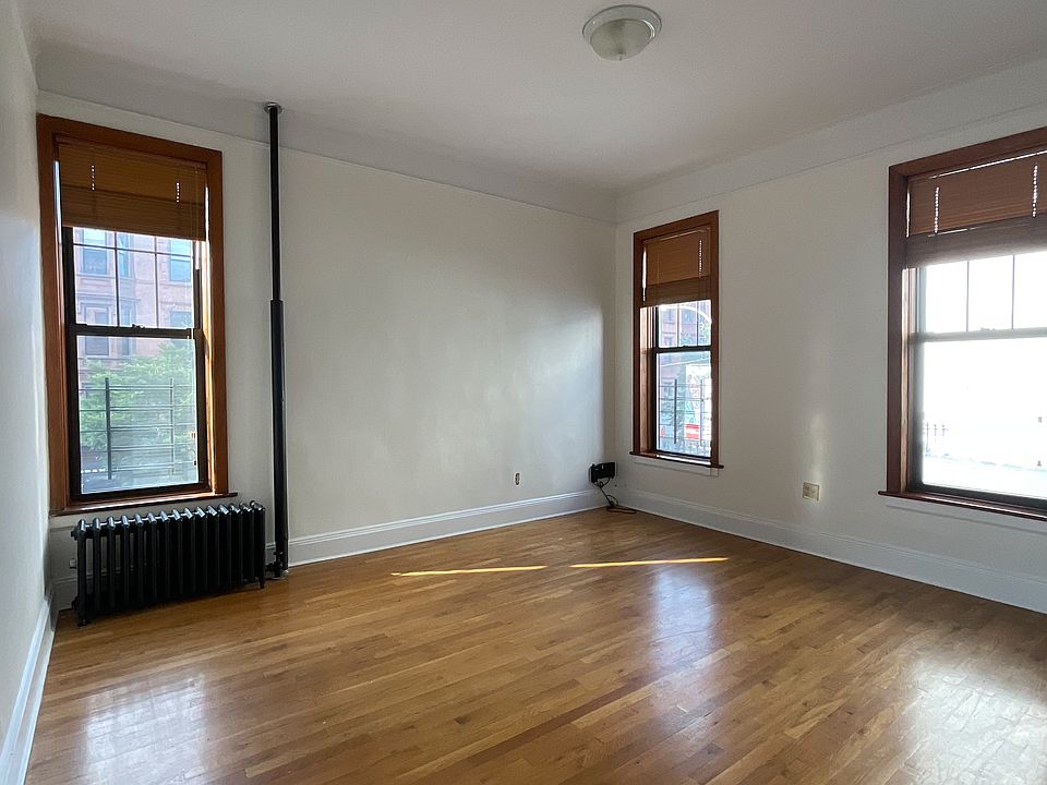 1st image of 439 9th St APT 1A