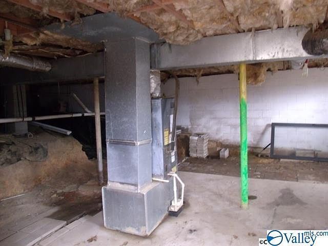 2nd image of 280 Rolling Hills Dr