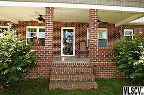 3rd image of 4300 Wallace Hollow Dr