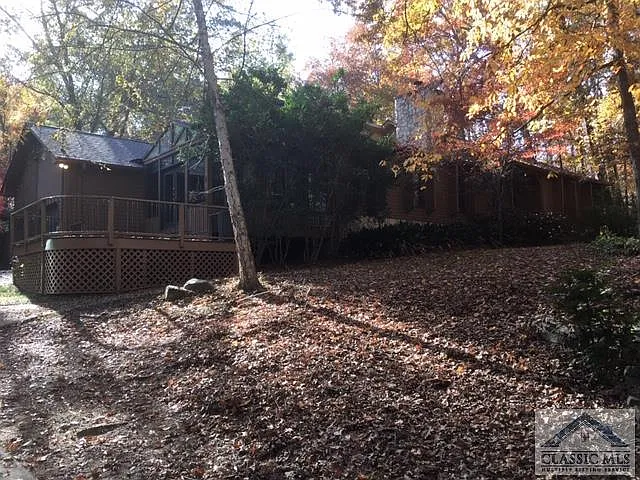1041 Sherwood Dr photo 1