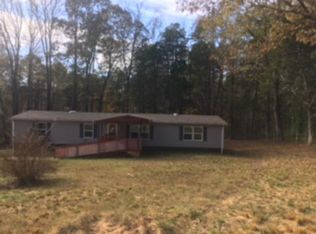 155 Sundown Ln, Finger, TN 38334