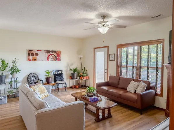 2702 NE Oak Dr Unit 2, Ankeny, IA 50021