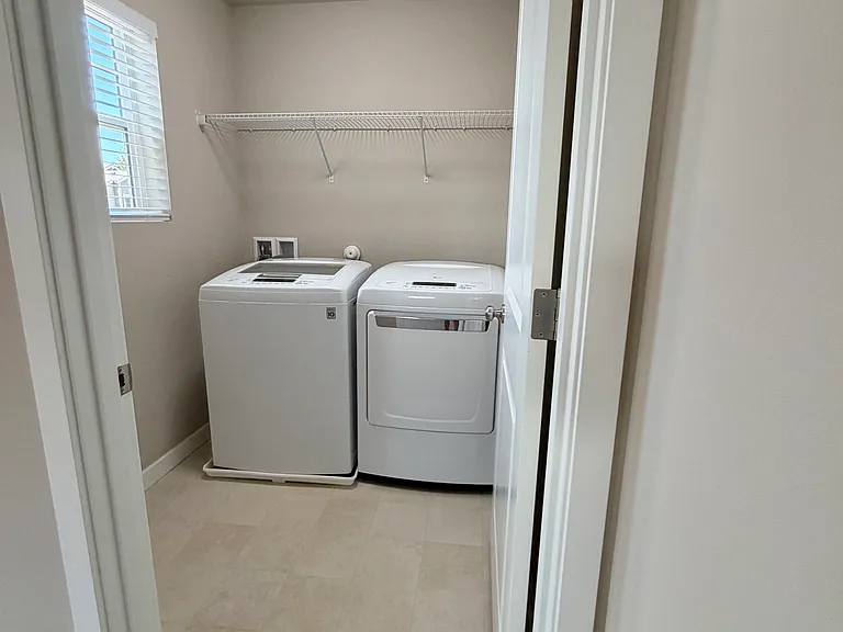 9229 5th Dr SE — Photo 15