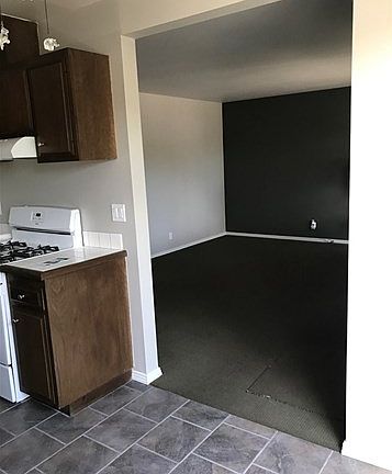 5th image of 3698 Mira Pacific Dr