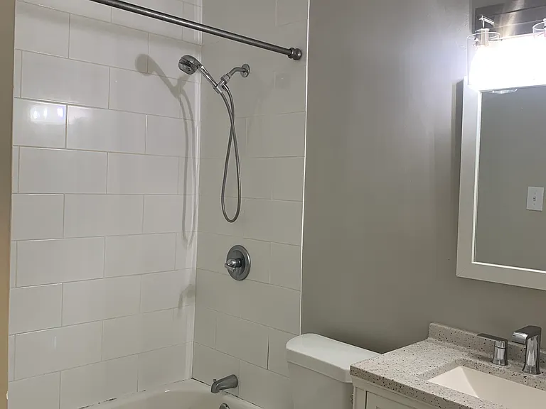 2334 Johnson Ferry Rd NE — Photo 15