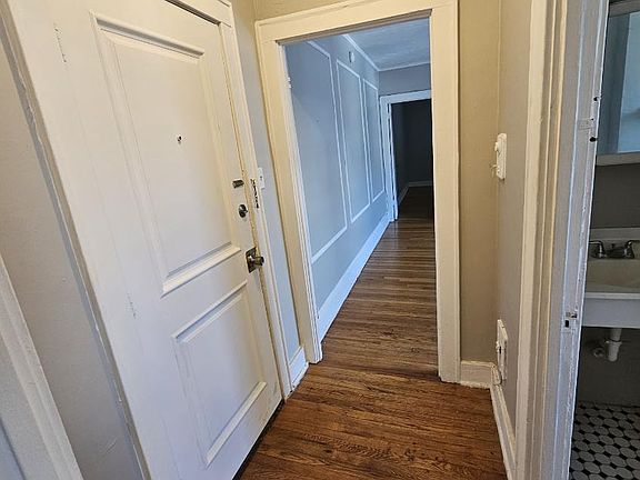 3rd image of 6 S Lake Ave APT N15