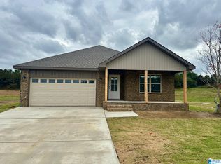 1004 Spring View Ln, Clanton, AL 35045