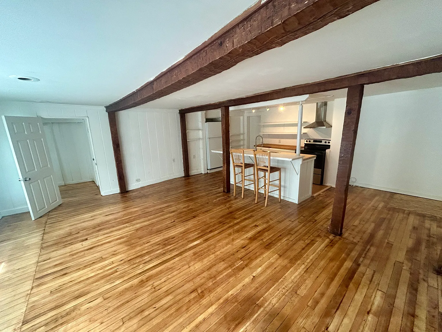 120 Tinker Street — Photo 4