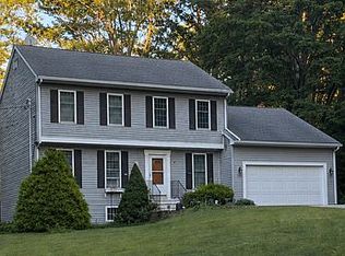 38 Lake St, Spencer, MA 01562