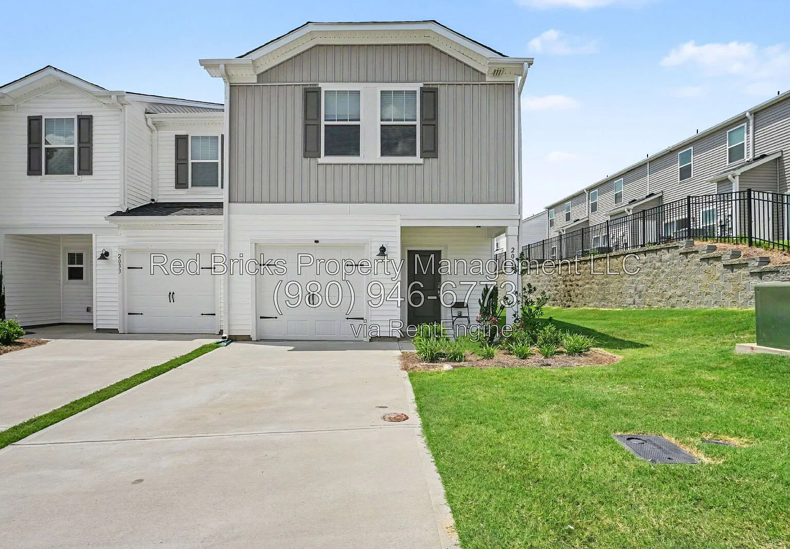 3 bed, 2.5 bath, 1600 sqft, $1,995 — Photo 1