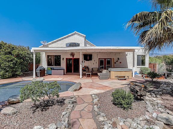 4th image of 9405 N Crestone Dr