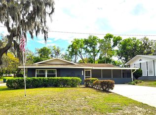 506 E Gottsche Ave, Eustis, FL 32726