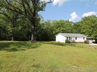 117 Green Gable Dr, Macks Creek, MO 65786