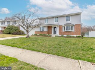 156 Fairway Rd, Newark, DE 19711