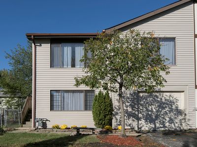 3932 Port Dr, Hanover Park, IL, 60133