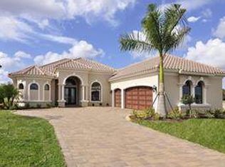12182 Wicklow Ln, Naples, FL 34120
