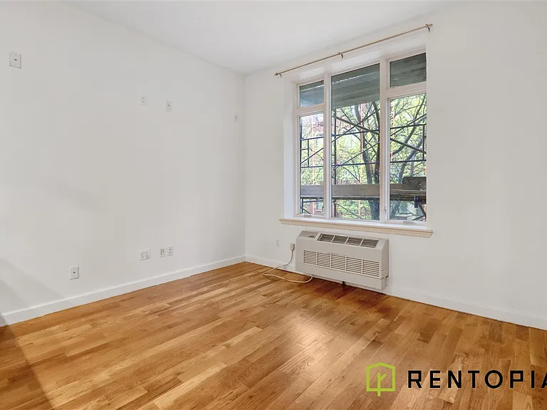 330 E 119th St #601C — Photo 5