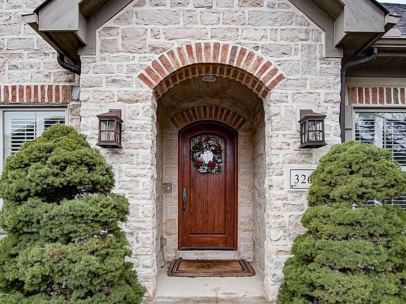 3rd image of 3263 River Highlands Way
