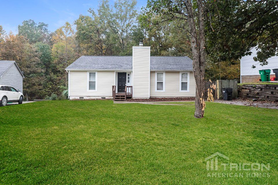 1st image of 8029 Strawberry Point Dr
