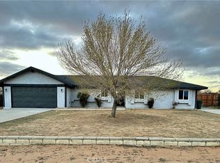 22644 El Centro Rd, Apple Valley, CA 92307